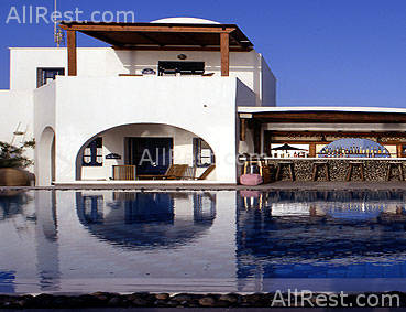 Rocabella Suites 